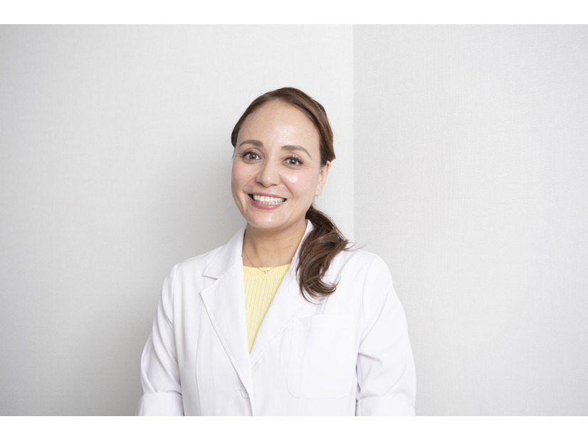 ホットフラッシュも冷えが原因だった⁉ おなかを触って冷たい人は要注意！更年期世代こそ「冷え」が深刻な理由【石原新菜先生が解説】