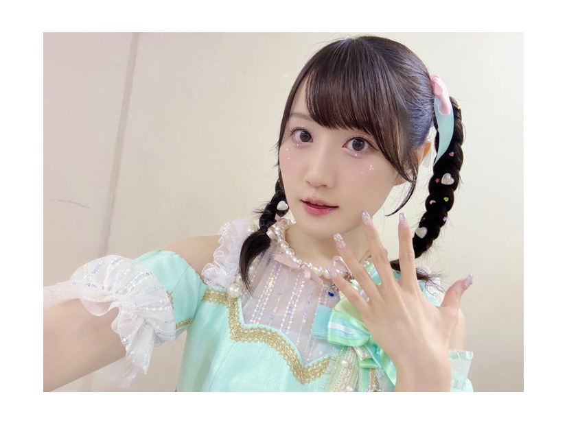 小倉唯Xより