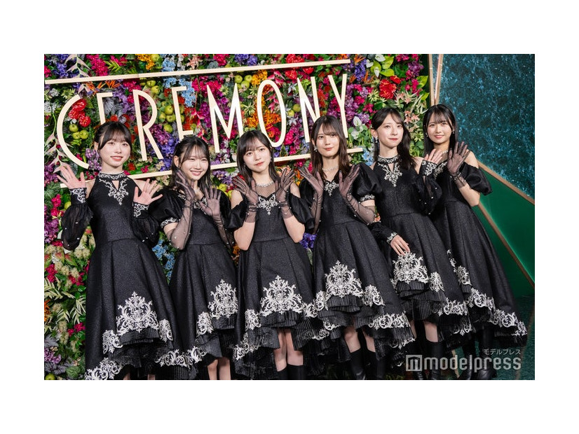 高橋未来虹、藤嶌果歩、正源司陽子、小坂菜緒、金村美玖、上村ひなの／日向坂46（C）モデルプレス