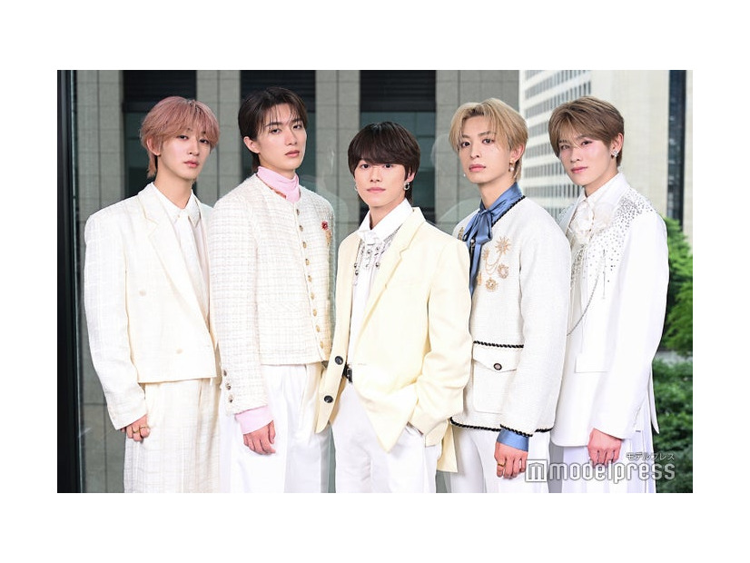 モデルプレスのインタビューに応じたLiKE LEGEND（左から）NAOYA、山中柔太朗、大橋和也、木村慧人、大久保波留（C）モデルプレス