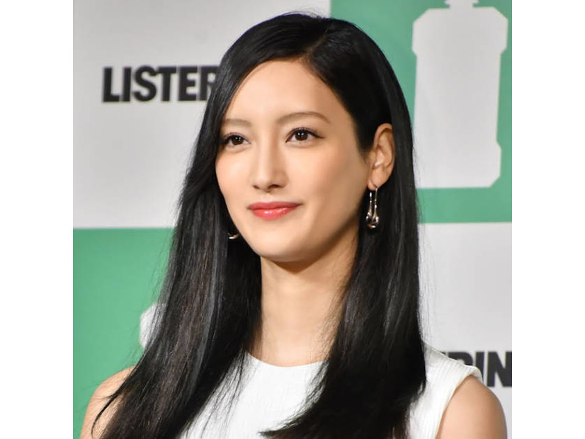 菜々緒、バリ島の海で“大興奮”の経験をするも思わぬハプニング「ビックリしすぎて…」