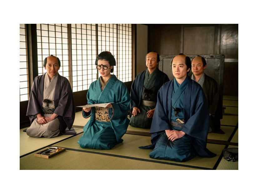 橋本愛、風間俊介「べらぼう～蔦重栄華乃夢噺～」第24話（C）NHK