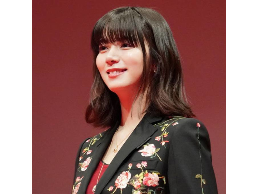 池田エライザ、美肩披露のMVオフショットに反響「美し過ぎる」「ほんと最高っ！」