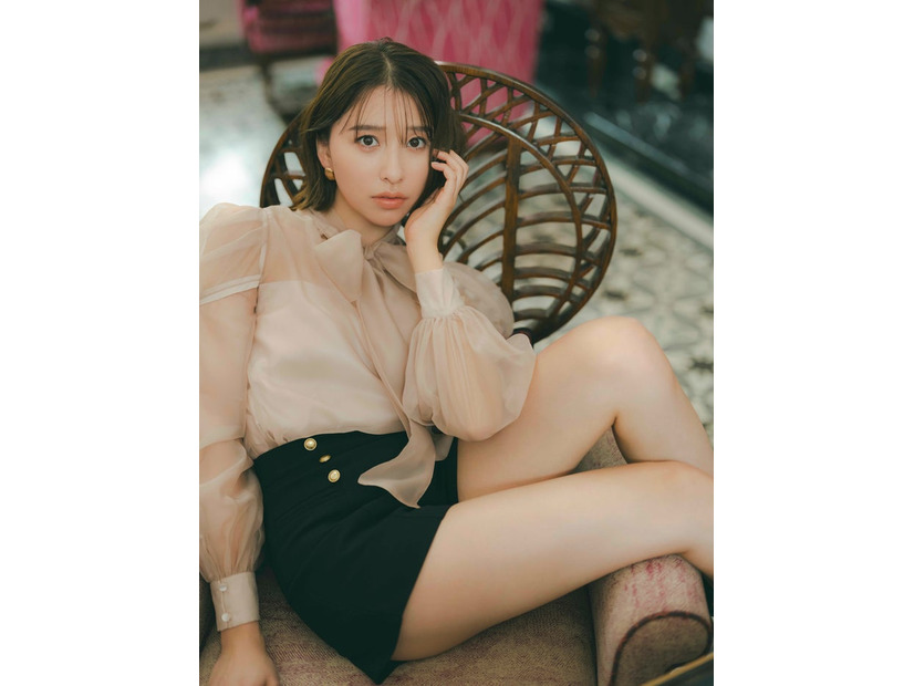 玉井詩織1st写真集「たまゆら」撮影：遠藤優貴（C）SDP