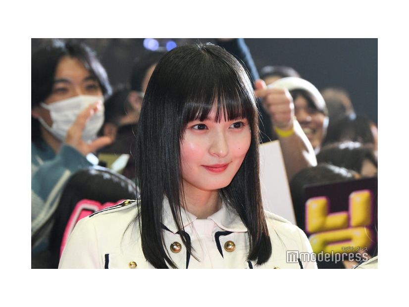 セミロングヘアの遠藤さくら（C）モデルプレス