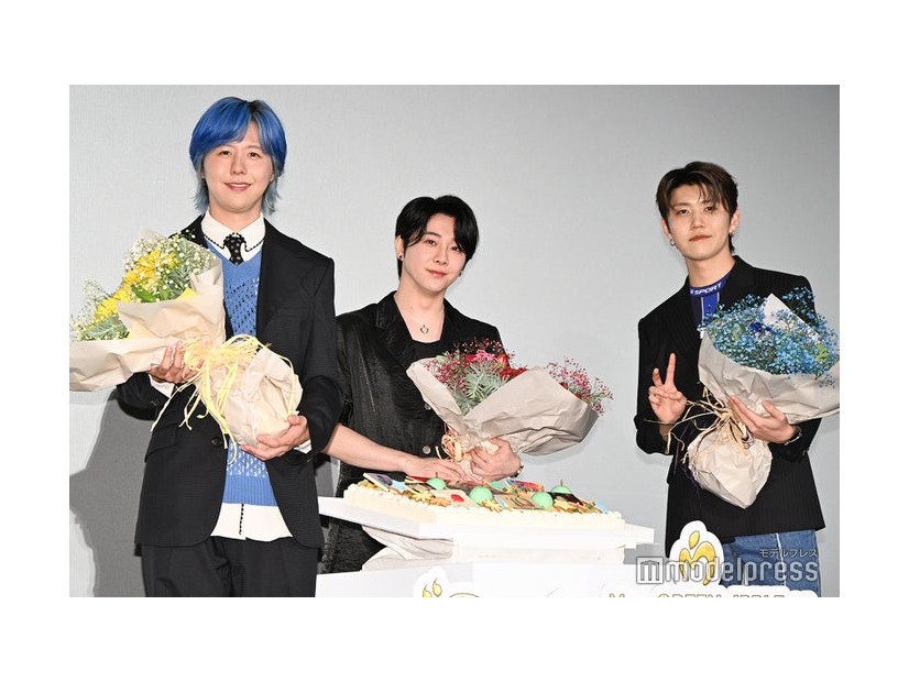 Mrs. GREEN APPLE（左から）藤澤涼架、大森元貴、若井滉斗（C）モデルプレス