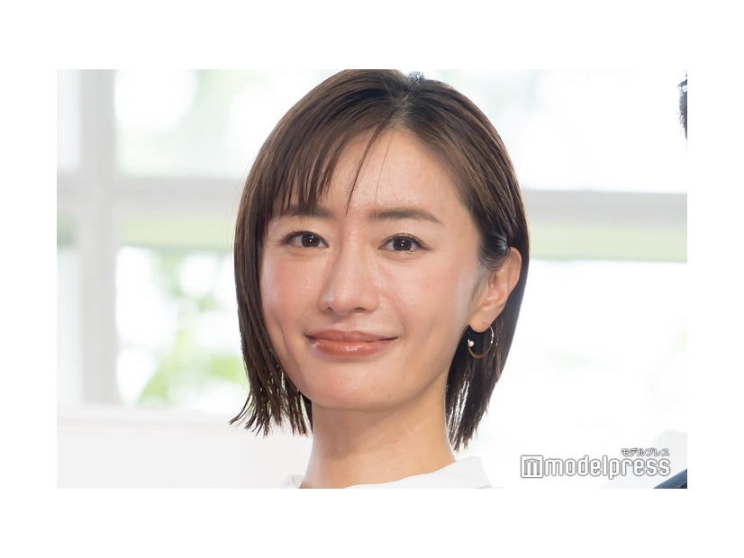 「奪い愛、真夏」囲み取材会に出席した松本まりか（C）モデルプレス