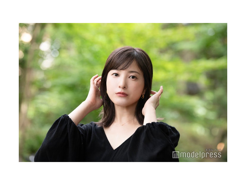 モデルプレスのインタビューに応じた吉高由里子（C）モデルプレス