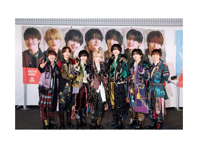 なにわ男子（左から）大橋和也、高橋恭平、大西流星、西畑大吾、道枝駿佑、長尾謙杜、藤原丈一郎（提供写真）