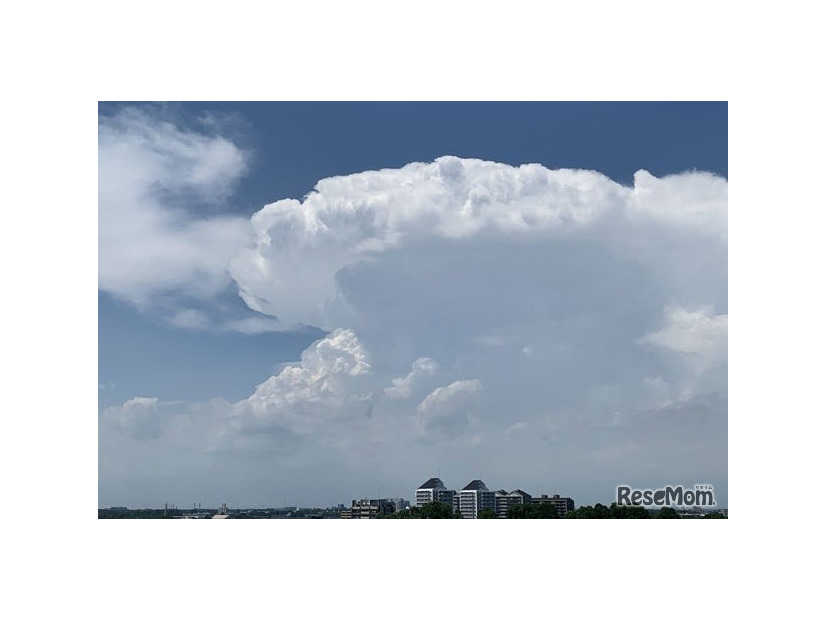 空と雲の写真（天気の写真館展示写真のイメージ）