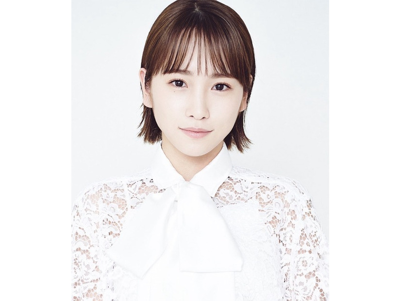 川栄李奈