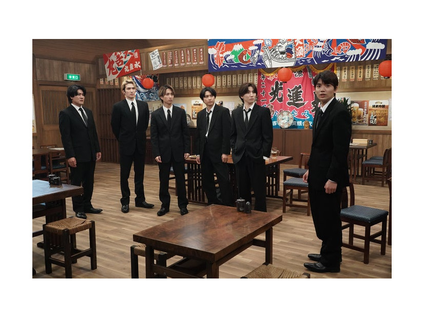 SixTONES（C）Storm Labels Inc.