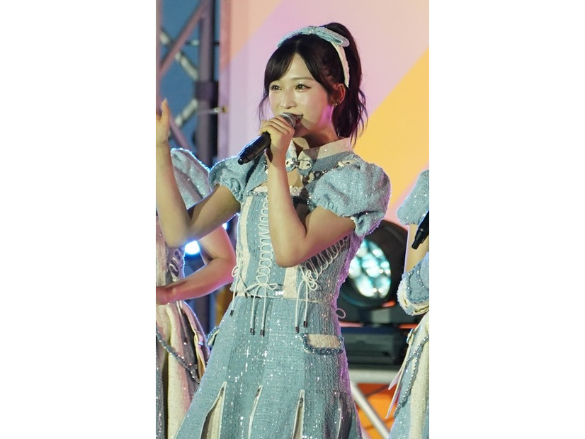 小栗有以【写真：竹内みちまろ】