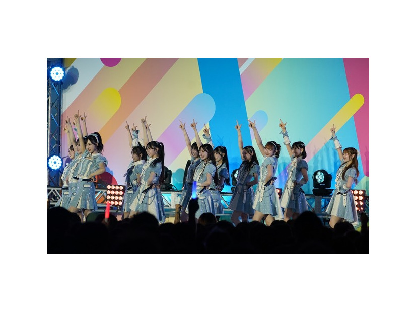 AKB48【写真：竹内みちまろ】