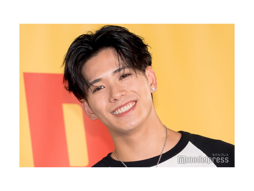 小波津志（C）モデルプレス