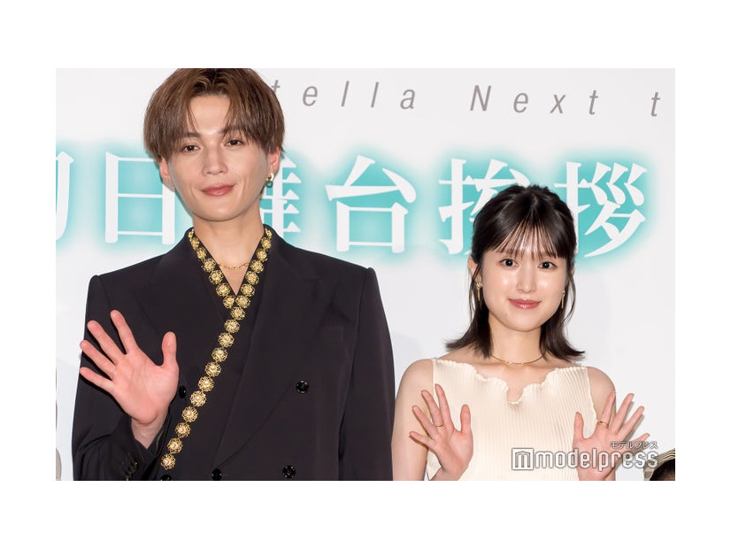 「隣のステラ」初日舞台挨拶に出席した八木勇征、福本莉子（C）モデルプレス