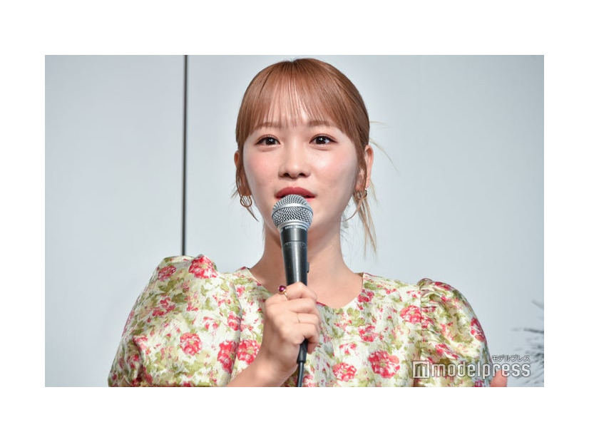 1st写真集「youphoria」発売記念記者会見に出席した川栄李奈（C）モデルプレス