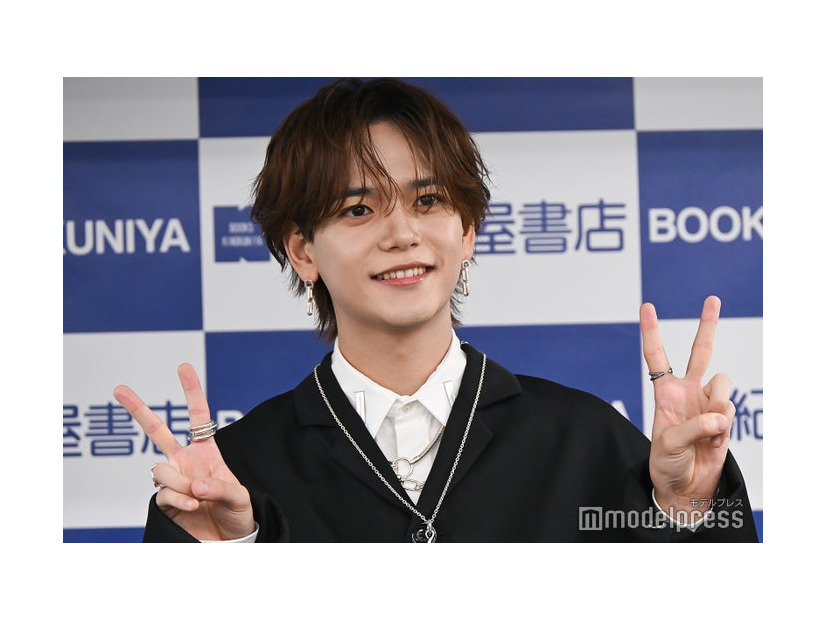 「中島颯太の“なるようになった。”“ええようになった。” COMPLETE BOOK」発売記念イベントを開催した中島颯太（C）モデルプレス
