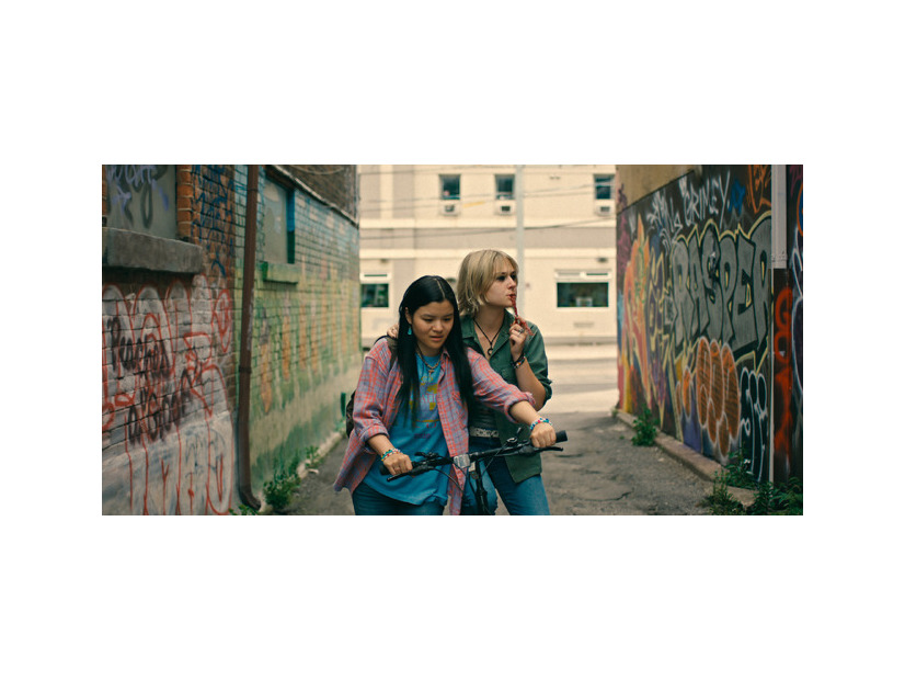 Netflixシリーズ「背反の町」9月25日独占配信