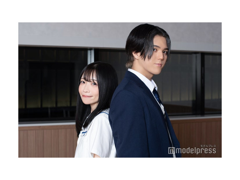 モデルプレスのインタビューに応じた山川ひろみ、RAN（C）モデルプレス