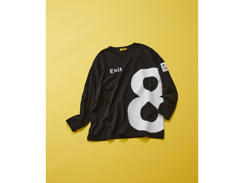 コラボロンT ￥3,990（税込）／『8番出口』 × and ST アパレルコラボ