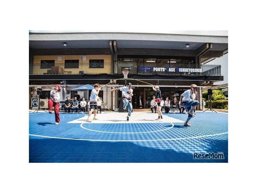 MJRC高等学院ではダブルダッチのパフォーマンスで成長を目指す