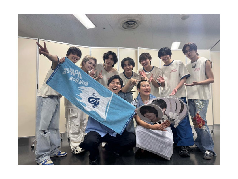 なにわ男子、コットン（C）テレビ朝日