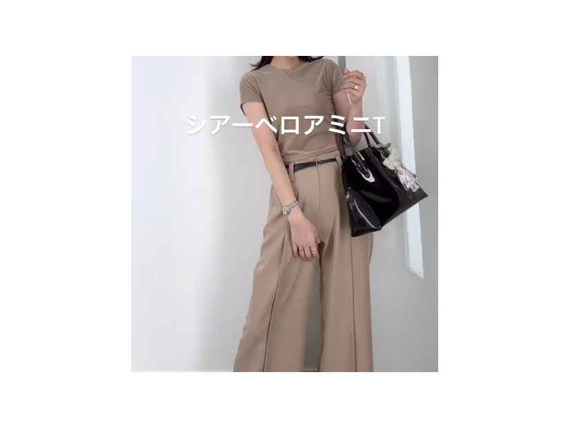やるな【GU】。Ｔシャツなのにベロアで秋モード。今、取り入れたい一着【40代の毎日コーデ】