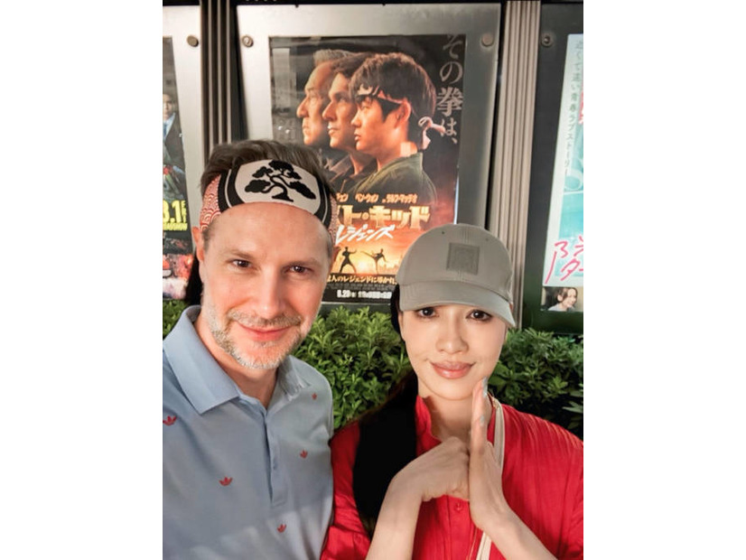 アンミカ、夫婦で仲良く映画デート！鉢巻姿の夫には“可愛すぎる”とメロメロ「公開ノロケ」
