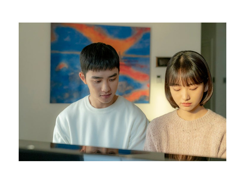 ド・ギョンス、ウォン・ジナ（C）2025 SOLAIRE PARTNERS LLC & HIVE MEDIA CORP ALL RIGHTS RESERVED
