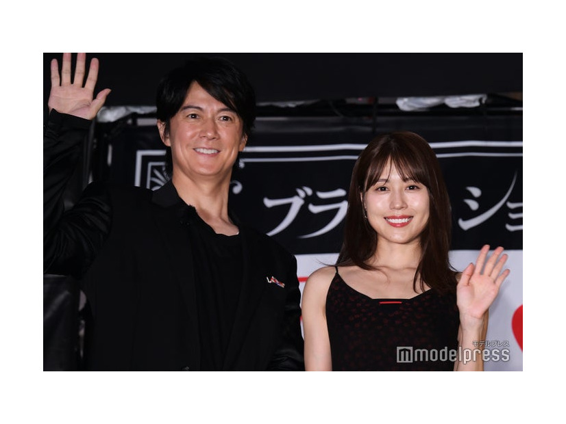 「ブラック・ショーマン」公開直前イベントに出席した福山雅治、有村架純（C）モデルプレス