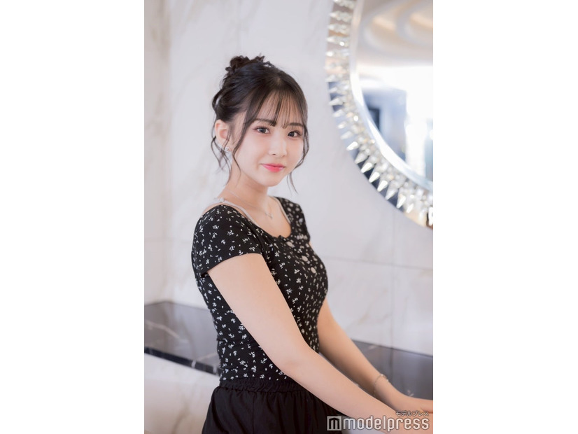 「BARCELONA 桃李」月瀬まお（C）モデルプレス