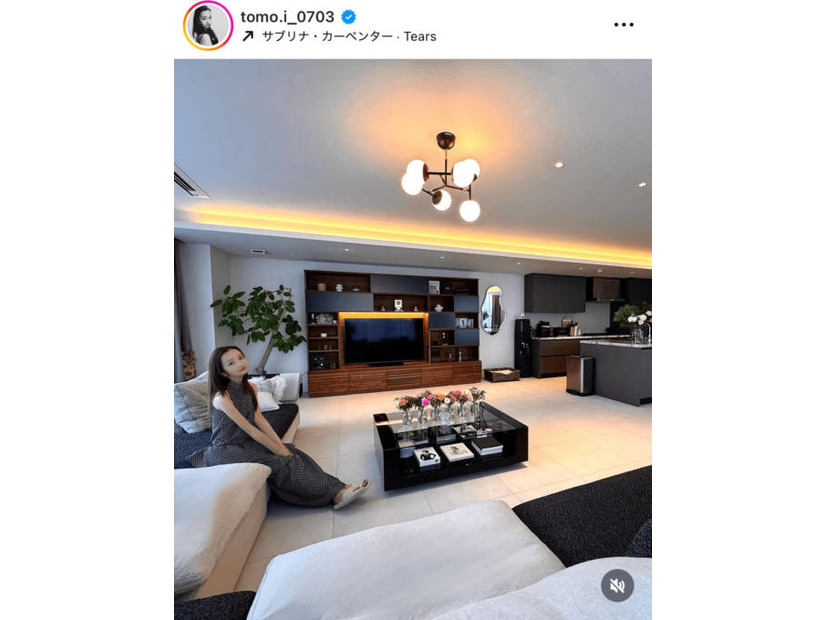板野友美、豪華な新居を公開＆夫婦の金銭事情などを明かす「すべて半分ずつ」「お互いに支え合って頑張る」