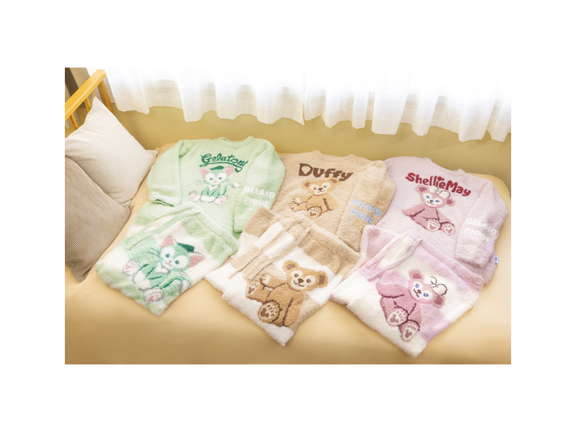 ルームウェアセット 〈gelato pique〉各22,000 円