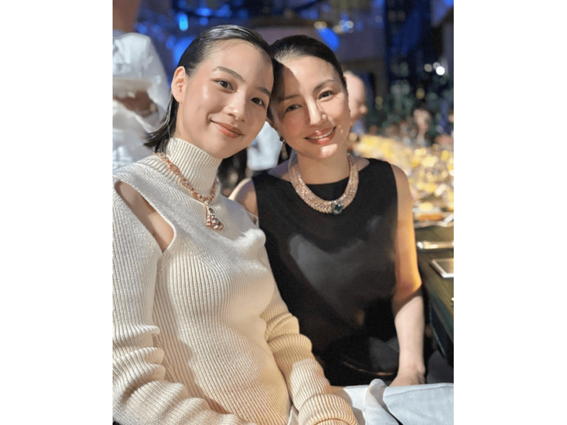 のん、大好きな井川遥とパシャリ！美麗2SHOTにファンうっとり「映えますね」「お二人とも、美しい」