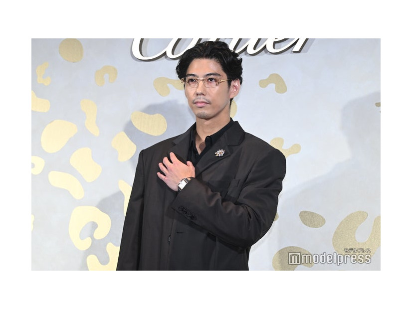 賀来賢人（C）モデルプレス