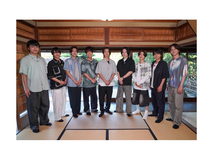 篠塚大輝、猪俣周杜、橋本将生、原嘉孝、山下智久、菊池風磨、松島聡、佐藤勝利、寺西拓人（C）フジテレビ