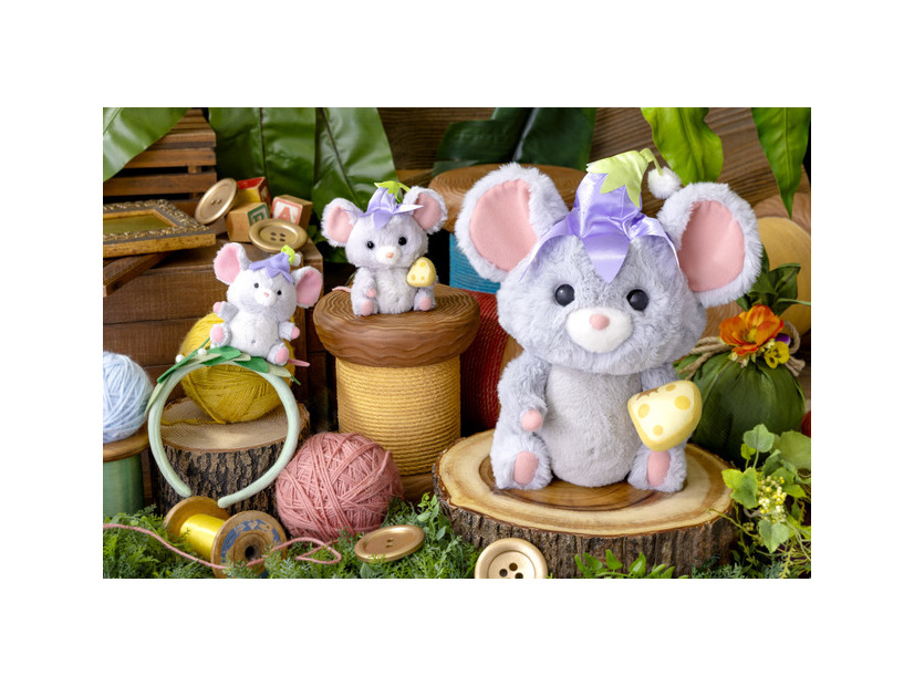 東京ディズニーシー「ファンタジースプリングス」の世界観あふれる新グッズが登場！みんなで着られるパーカーやマフラーも
