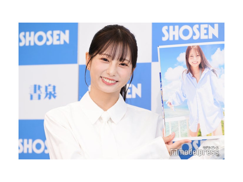 1st写真集 「PALETTE」発売記念会見に出席した林祐衣（C）モデルプレス