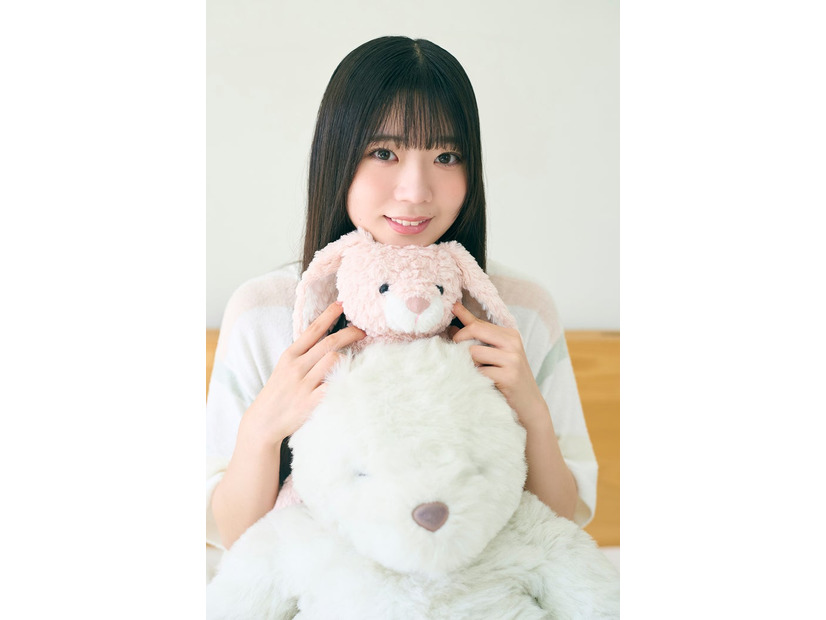 坂井新奈「五期生のぽかぽか写真館」（提供写真）