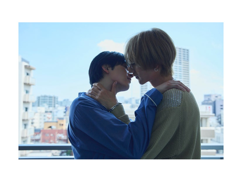 新原泰佑、駒木根葵汰「２５時、赤坂で Season２」第1話（C）「２５時、赤坂で Season２」製作委員会