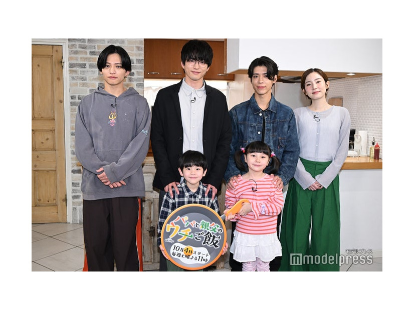 （上段左から）猪俣周杜、白洲迅、松島聡、蓮佛美沙子（下段左から）櫻くん、棚橋乃望ちゃん（C）モデルプレス
