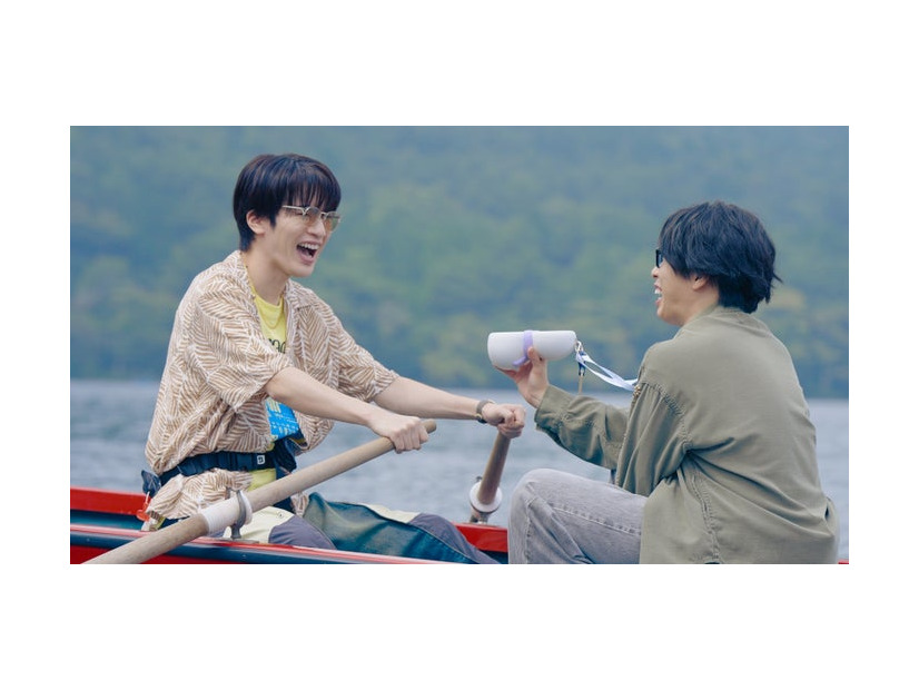 深澤辰哉、宮舘涼太（C）日本テレビ