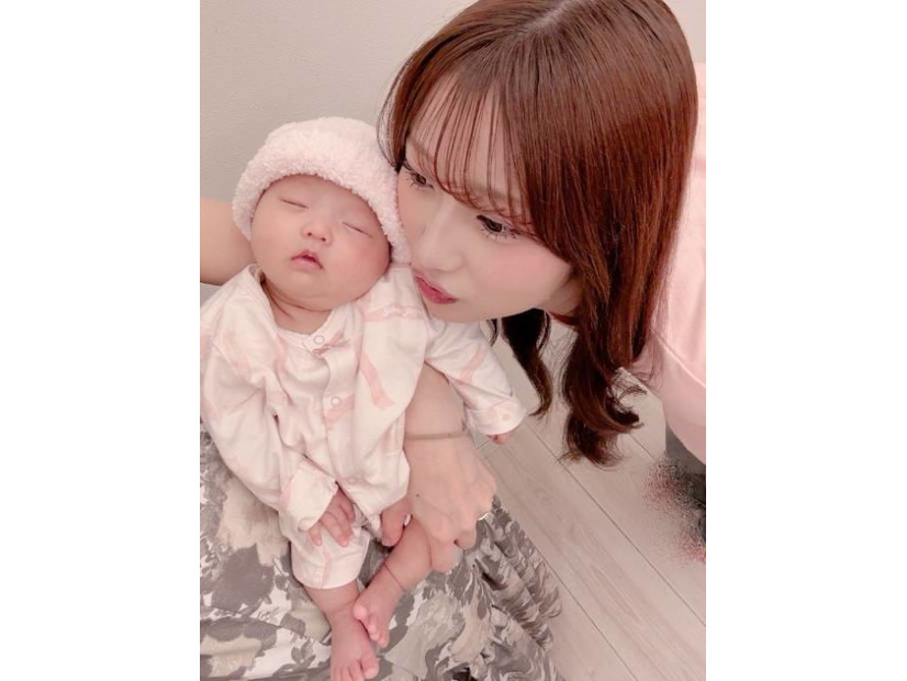 辻希美、長女・希空と“そっくり”次女の寝顔SHOTを公開「18年後はねねみたいになるのかな?!」
