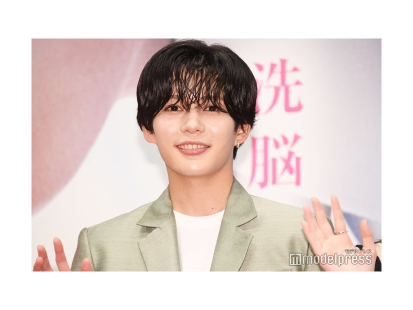 あっちゃん（前田敦子）に取り調べされて嬉しかった長尾謙杜（C）モデルプレス
