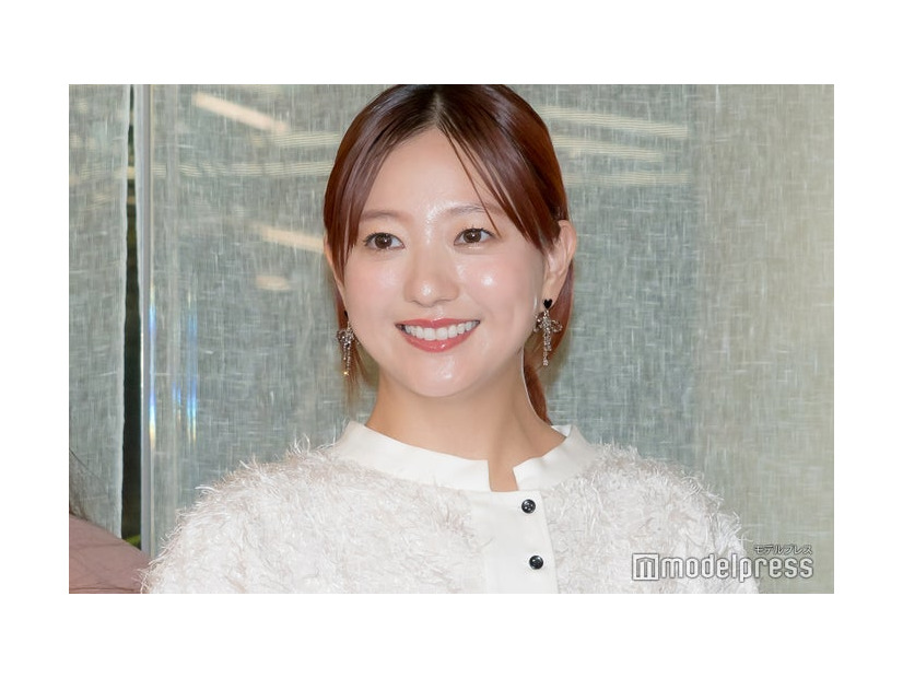 イベントに出席した伊藤千晃（C）モデルプレス