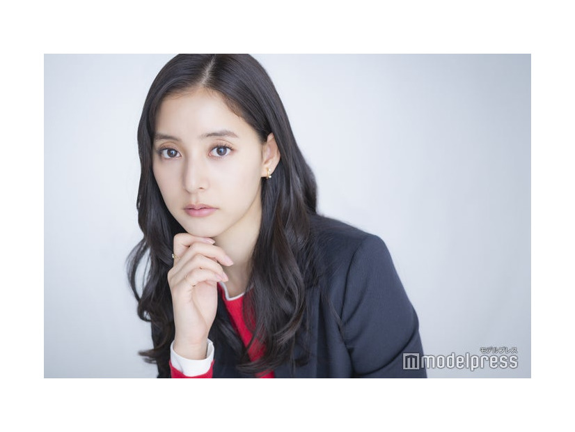 モデルプレスのインタビューに応じた新木優子（C）モデルプレス