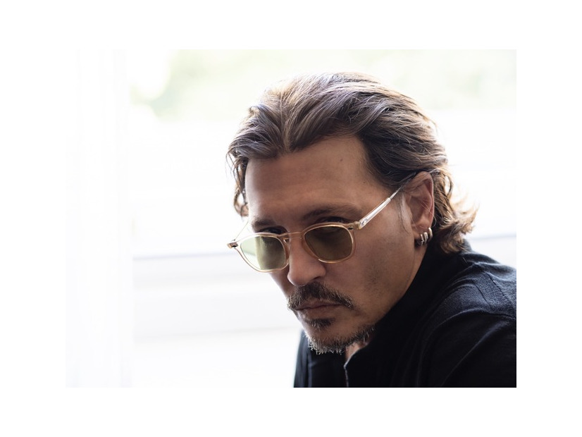 ジョニー・デップ／Photo by Ross Halfin.jpg