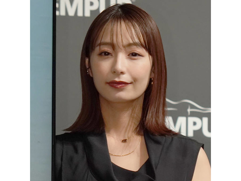 宇垣美里「コーラの匂い」顔色の救世主！匂いも楽しめる愛用のリップカラーオイル