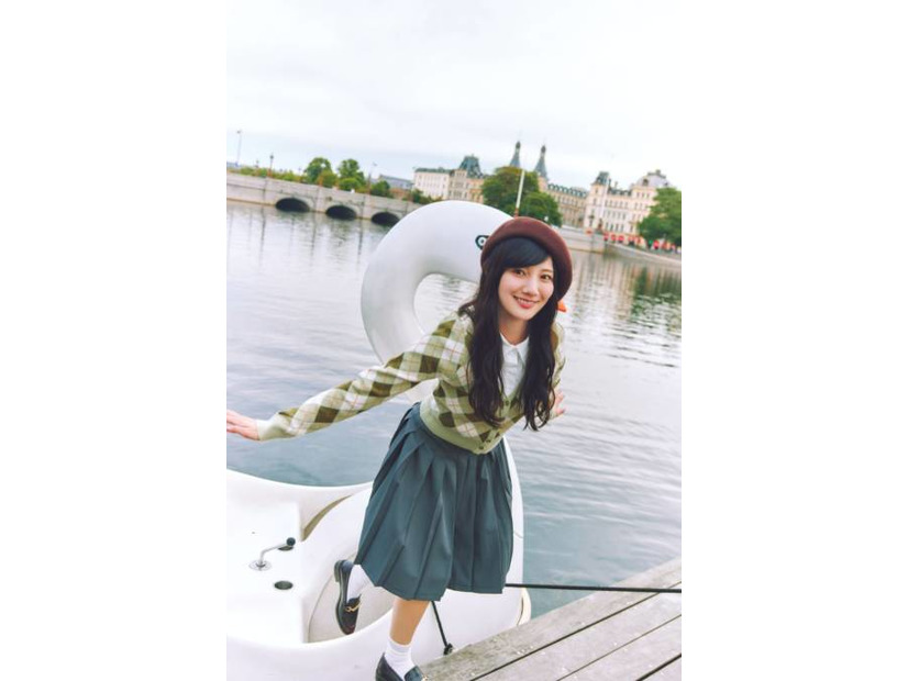 日向坂46河田陽菜、ベレー帽×カーディガンのプレッピーコーデを披露！キュートな魅力が全開